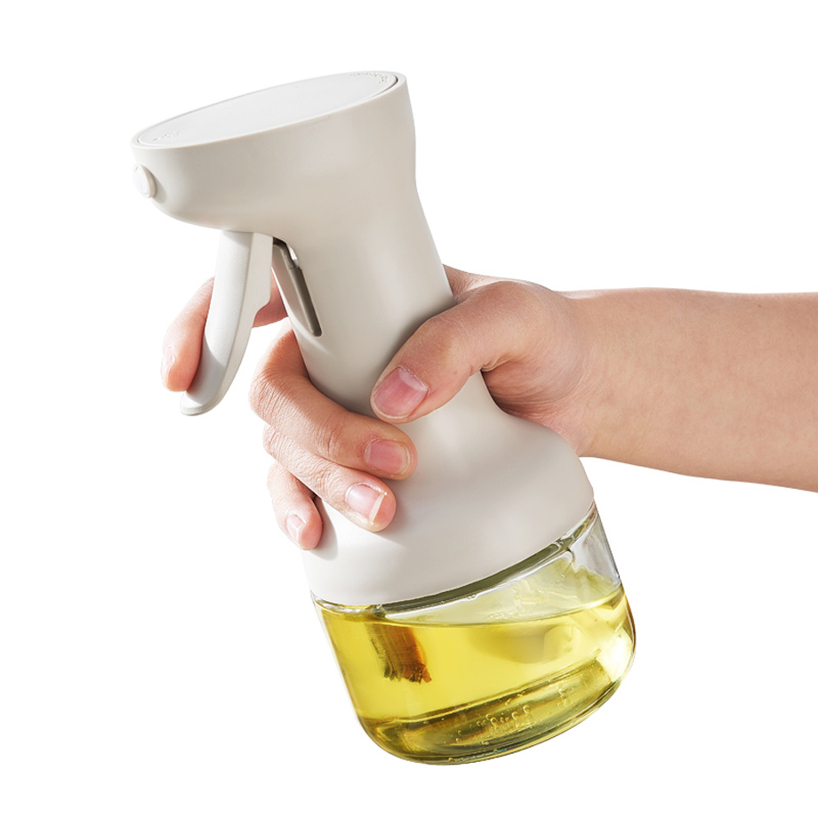 GIRAFFE oil sprayer